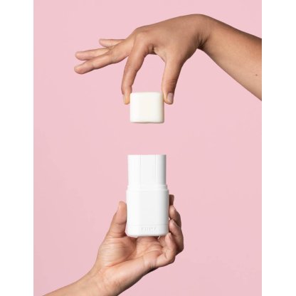 Deodorante solido senza profumo con applicatore Kiima