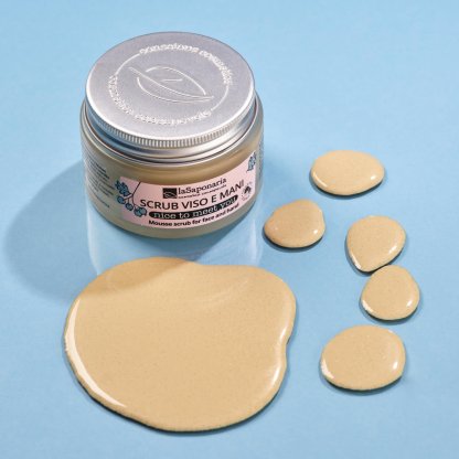 Mousse scrub per viso e mani