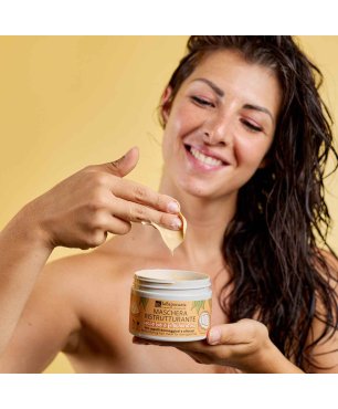 Maschera ristrutturante per capelli danneggiati e sfibrati